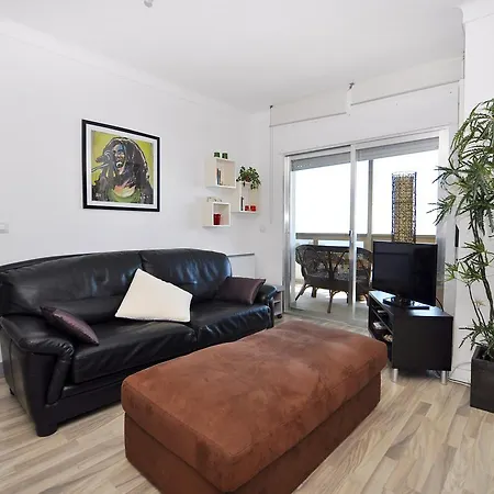1089 Puig Rom - Apivend Immo Apartment