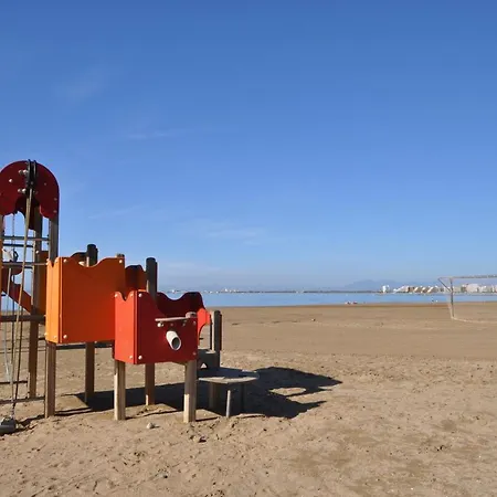 1089 Puig Rom - Apivend Immo Apartment