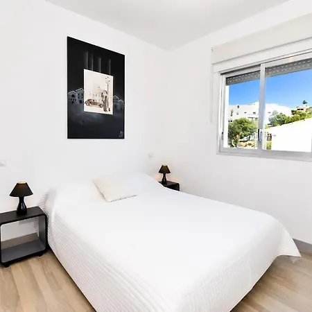 1089 Puig Rom - Apivend Immo Apartament