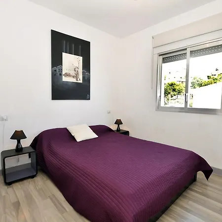 Apartment 1089 Puig Rom - Apivend Immo *