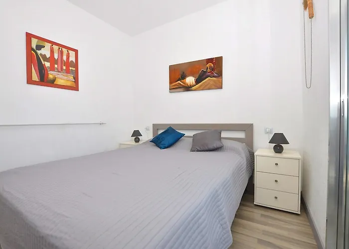 1089 Puig Rom - Apivend Immo